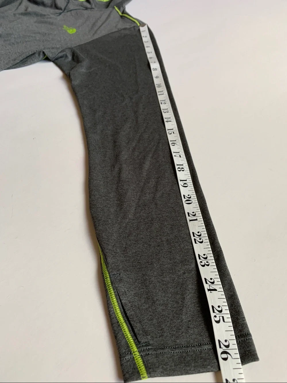 TNF Like New Mens Lightweight Hoodie Pullover
